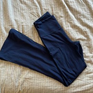 Lululemon groove super high rise, navy, size 6